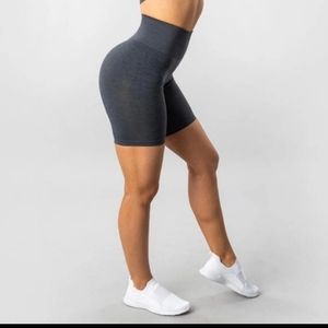 New Alphalete seamless galaxy bike shorts med